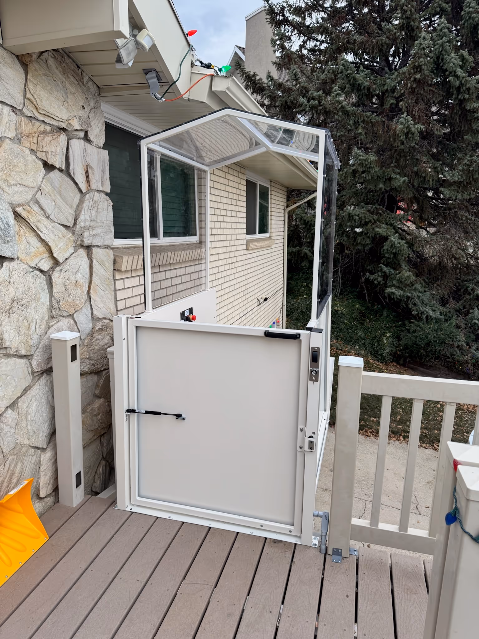Vertical Platform Lift Install, Cottonwood Heights