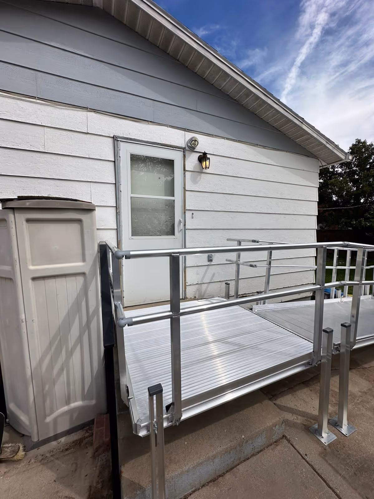 Modular ramp platform detail